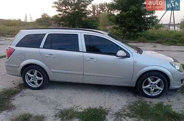 Універсал Opel Astra 2006 в Львові