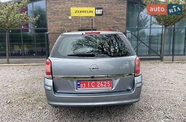 Универсал Opel Astra 2006 в Виннице