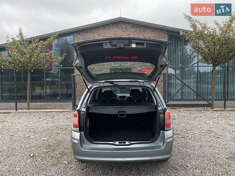 Универсал Opel Astra 2006 в Виннице