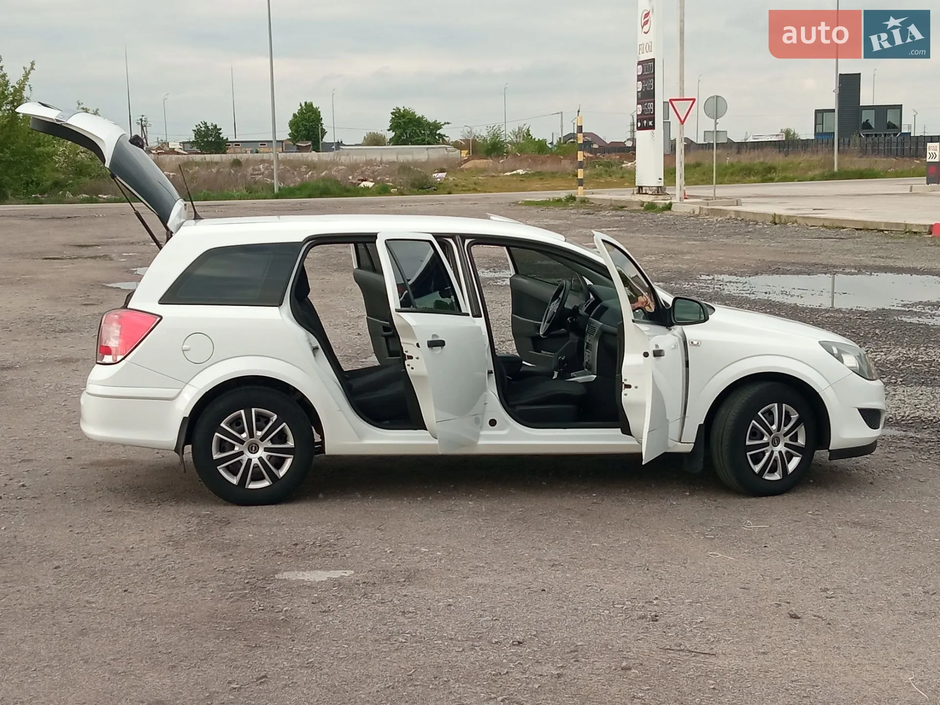 2010 Opel Astra - мініатюра 7