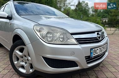 Универсал Opel Astra 2008 в Жовкве