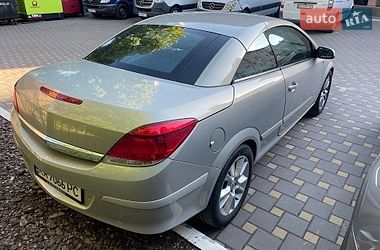 Кабриолет Opel Astra 2007 в Киеве фото 10 Кабриолет Opel Astra 2007 в Киеве