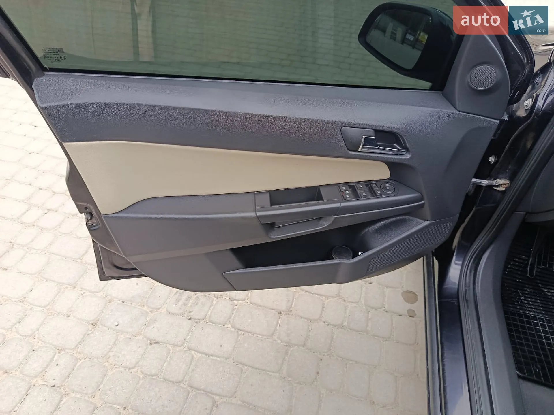 2010 Opel Astra - мініатюра 31