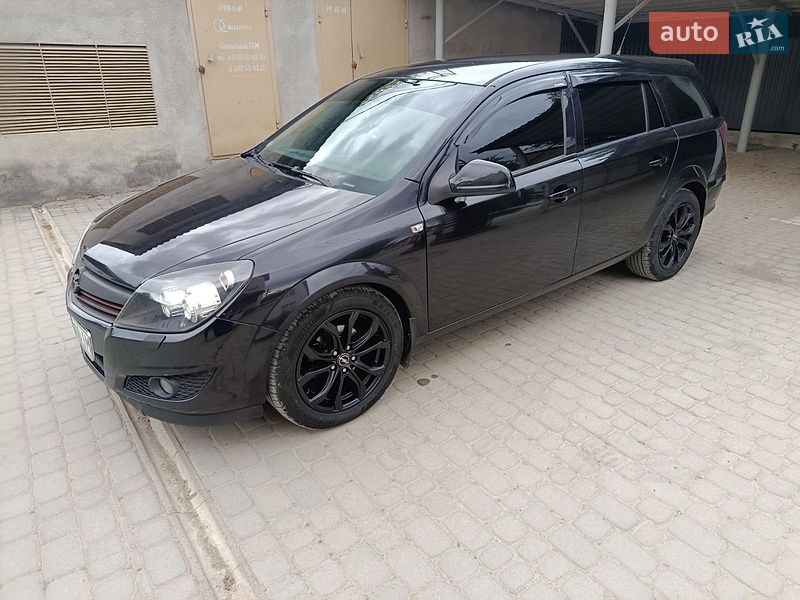 Opel Astra 2010