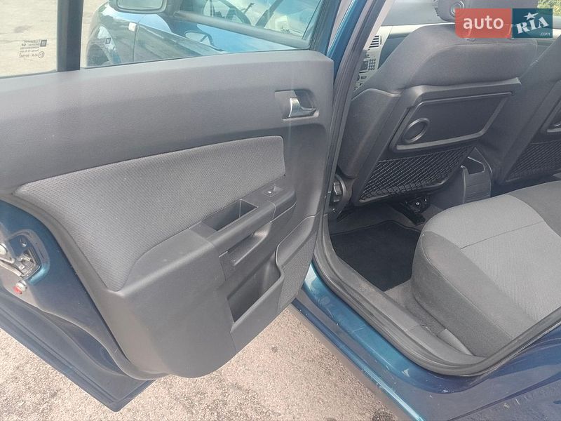 Универсал Opel Astra 2007 в Остроге фото 17 Универсал Opel Astra 2007 в Остроге
