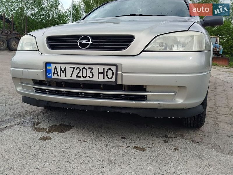 Седан Opel Astra 2007 в Звягелі