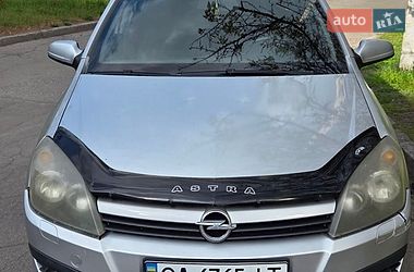 Хэтчбек Opel Astra 2004 в Черкассах