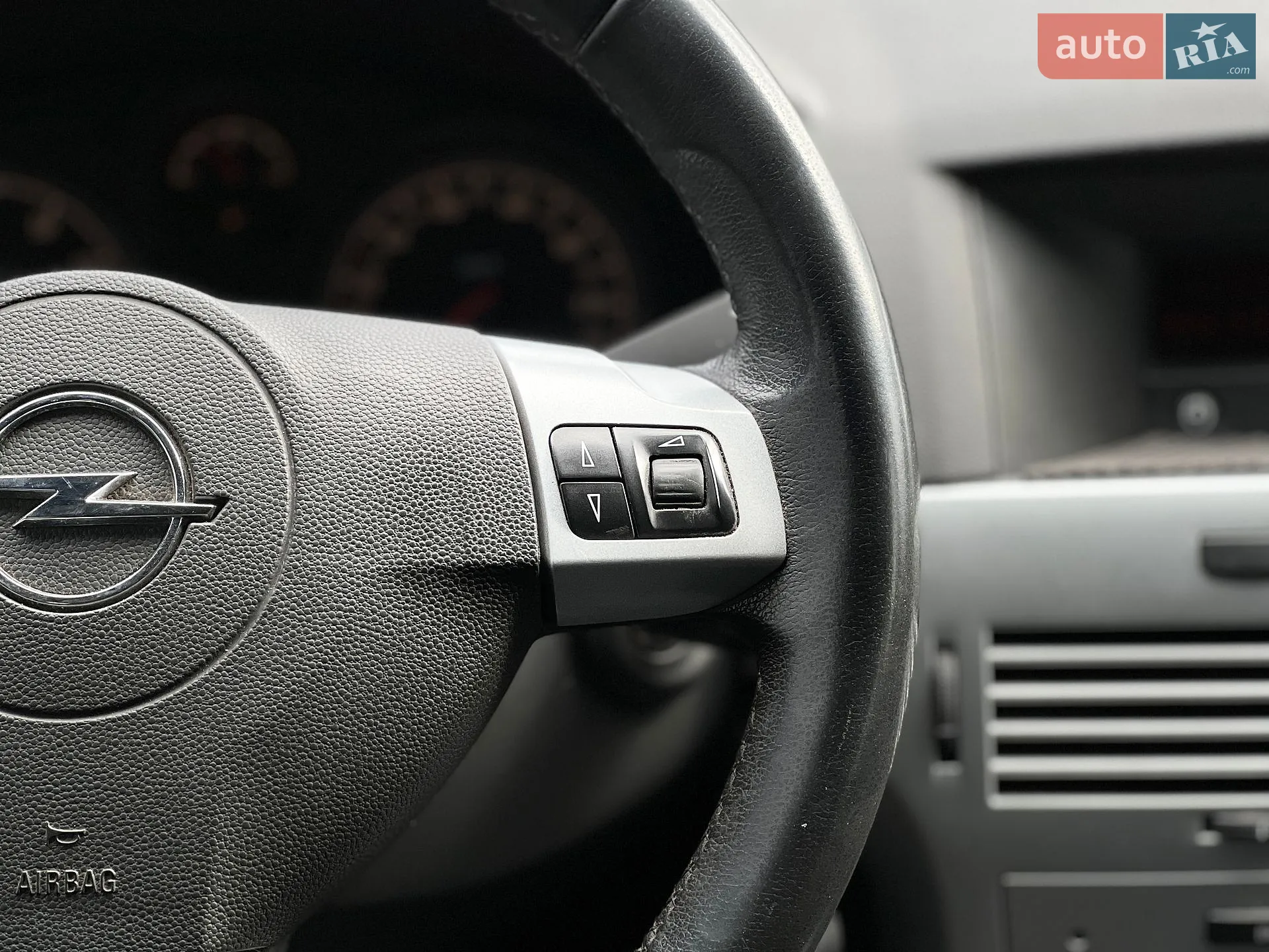 2011 Opel Astra - мініатюра 15