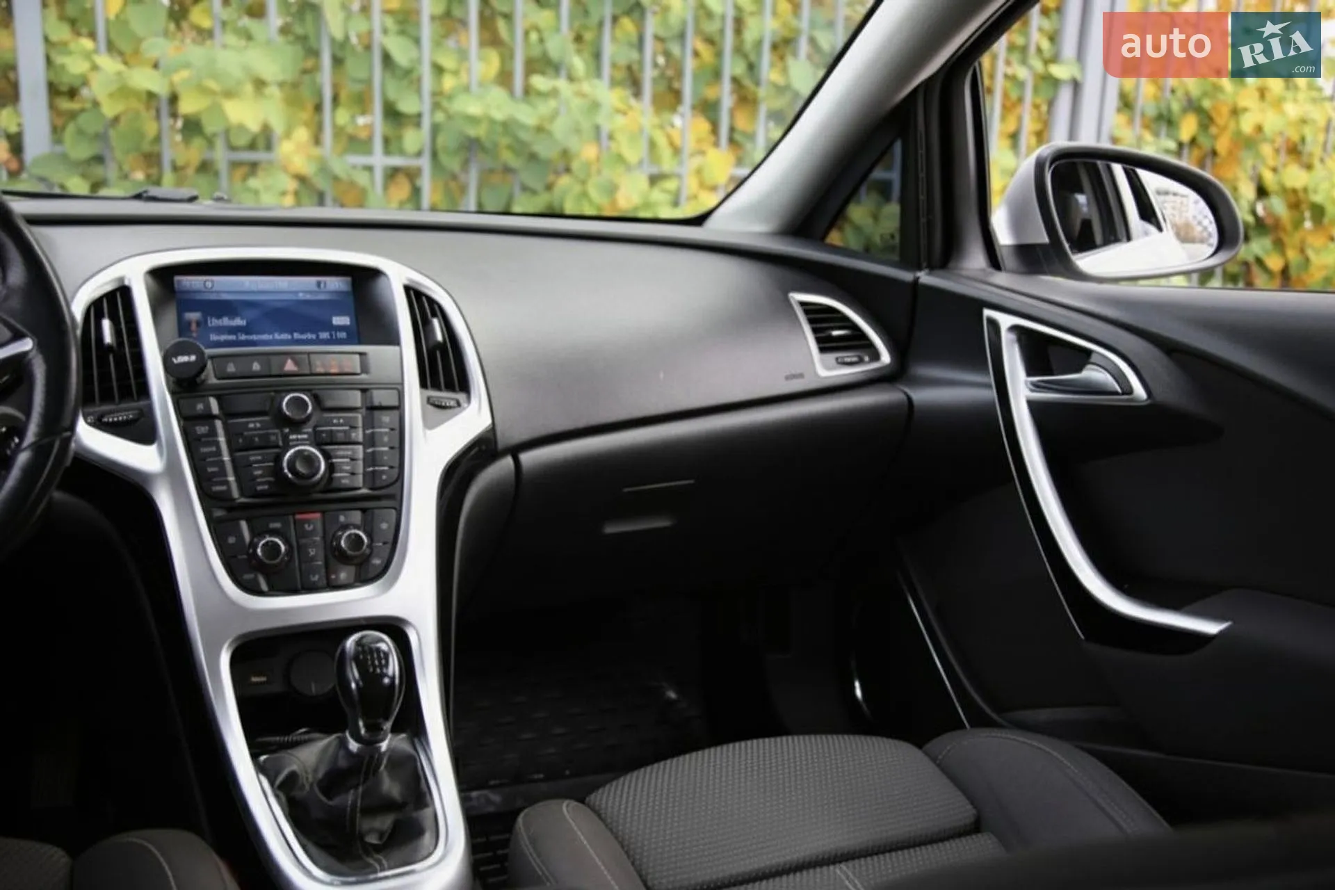 2011 Opel Astra - мініатюра 8