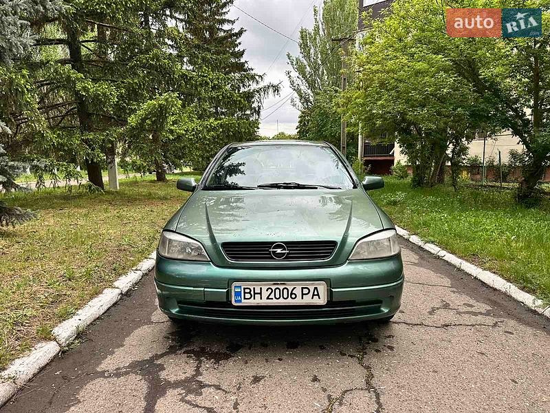 Седан Opel Astra 2000 в Одессе