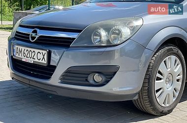 Хетчбек Opel Astra 2006 в Бердичеві