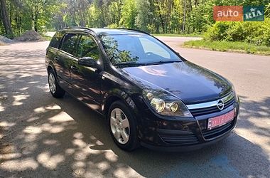 Універсал Opel Astra 2006 в Луцьку