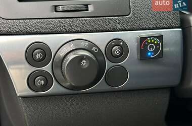 Универсал Opel Astra 2010 в Львове