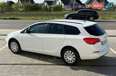 Универсал Opel Astra 2014 в Луцке