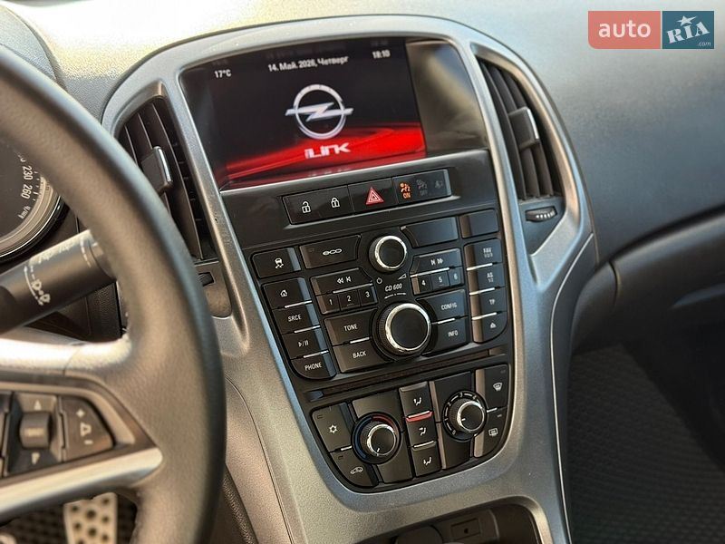 Универсал Opel Astra 2014 в Луцке