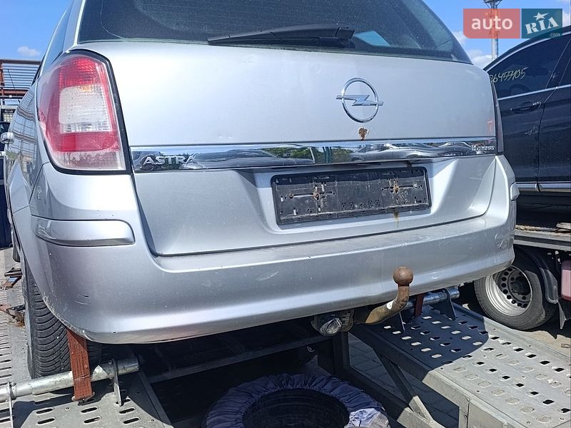 Универсал Opel Astra 2007 в Луцке