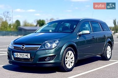 Универсал Opel Astra 2009 в Виннице