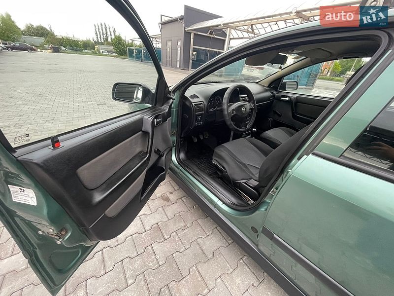 Седан Opel Astra 2007 в Николаеве