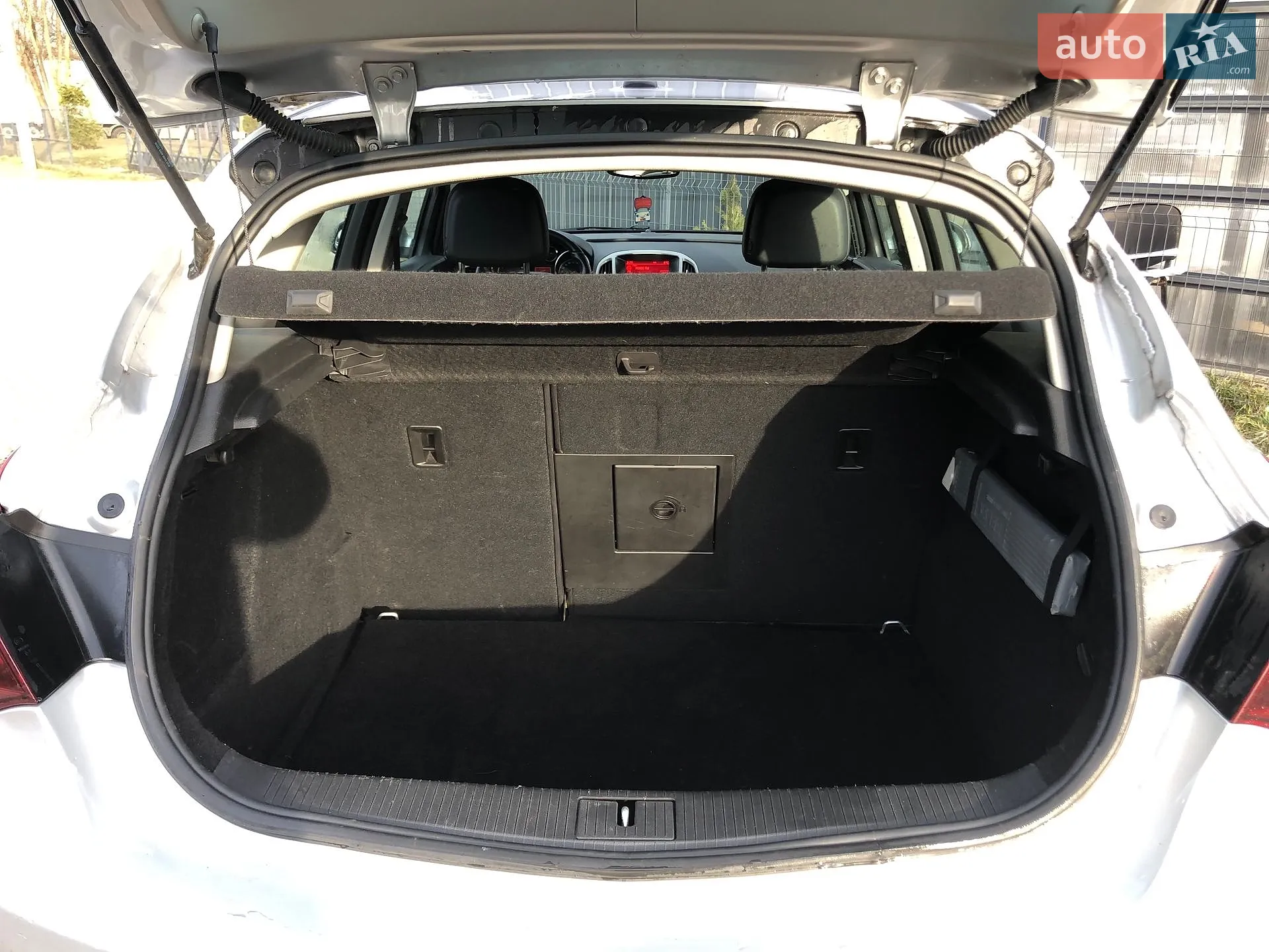 2012 Opel Astra - мініатюра 45