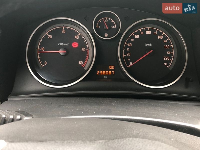 Універсал Opel Astra 2008 в Тячеві