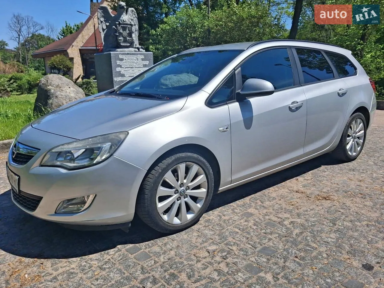 2010 Opel Astra - мініатюра 12