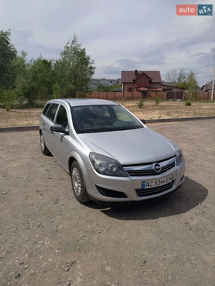 2010 Opel Astra - мініатюра 17