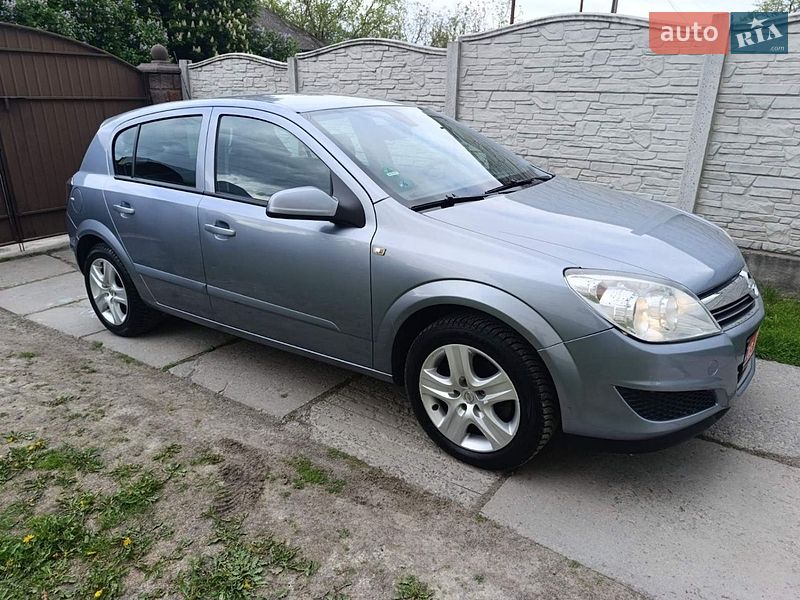Хэтчбек Opel Astra 2009 в Гоще фото 17 Хэтчбек Opel Astra 2009 в Гоще