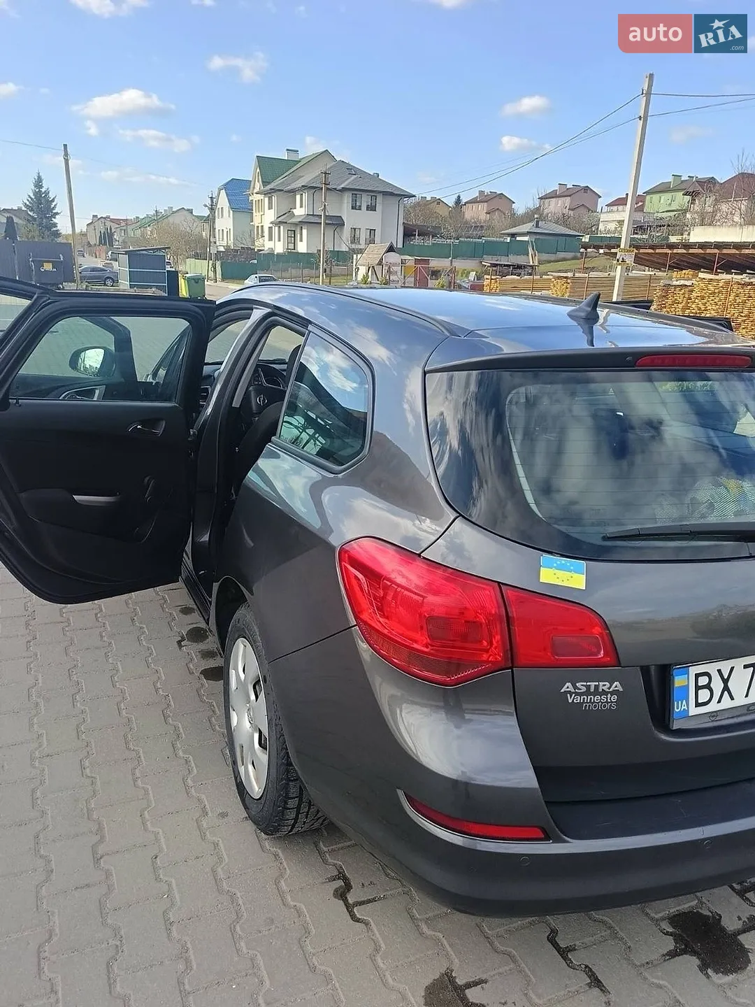 2011 Opel Astra - мініатюра 18