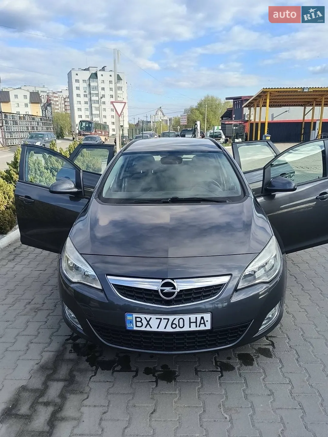 2011 Opel Astra - мініатюра 2