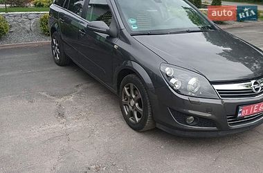 Универсал Opel Astra 2008 в Емильчине