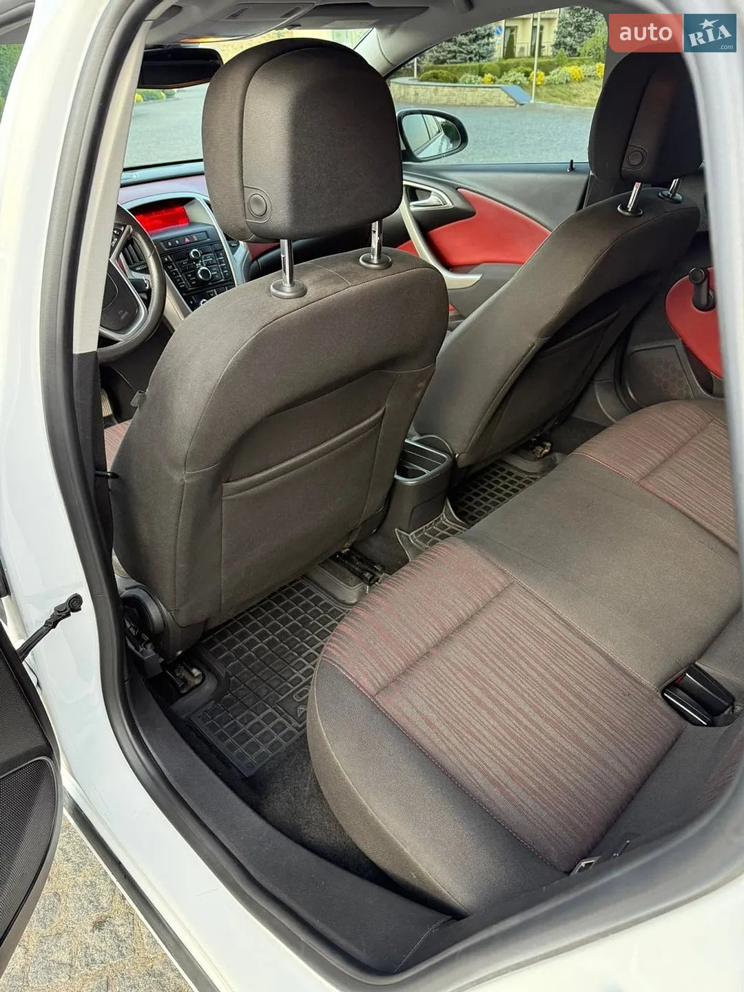 2010 Opel Astra - мініатюра 20