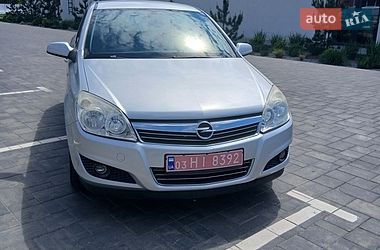 Хэтчбек Opel Astra 2008 в Луцке