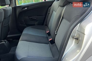 Хэтчбек Opel Astra 2009 в Ровно