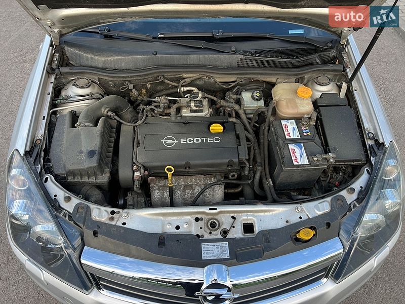 Хэтчбек Opel Astra 2009 в Ровно