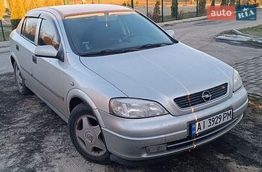 Хэтчбек Opel Astra 1998 в Каневе