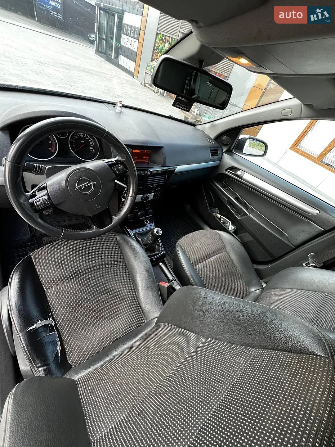 2010 Opel Astra - мініатюра 8
