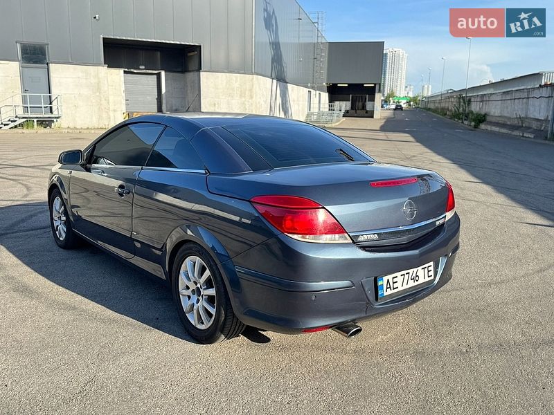 Кабріолет Opel Astra 2008 в Києві фото 6 Кабріолет Opel Astra 2008 в Києві