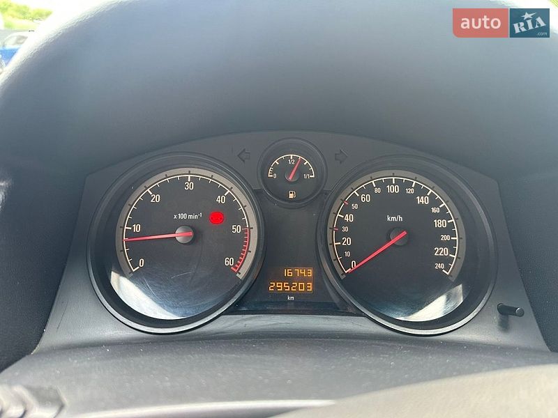 Универсал Opel Astra 2009 в Бучаче