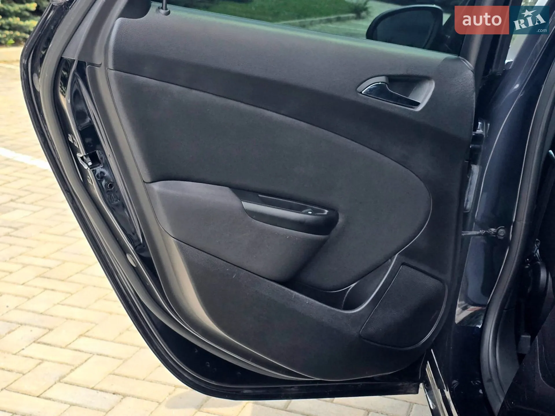 2017 Opel Astra - мініатюра 17