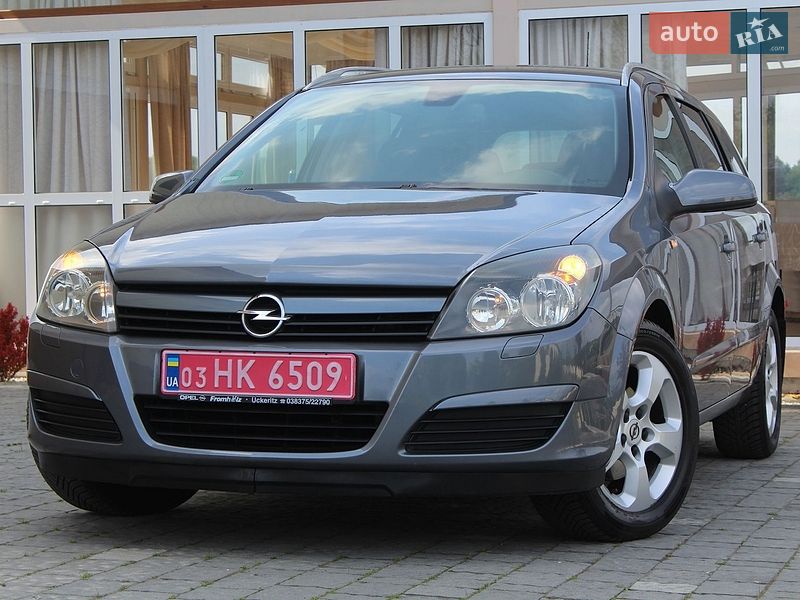 Универсал Opel Astra 2006 в Трускавце