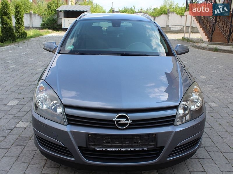 Универсал Opel Astra 2006 в Трускавце