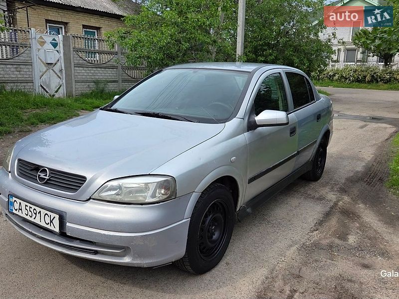 Opel Astra 2000 Opel Astra 2000