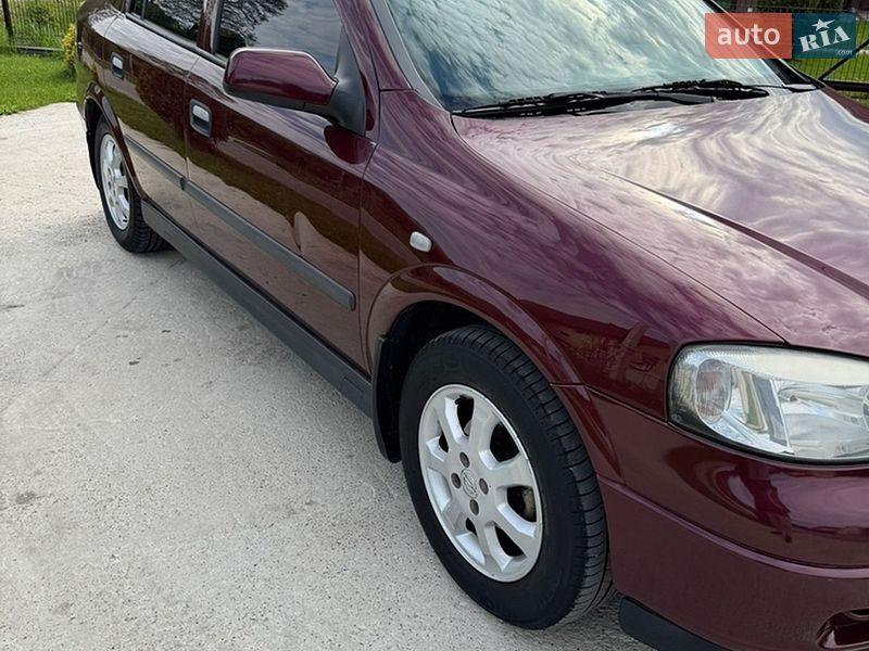 Седан Opel Astra 2008 в Львове фото 2 Седан Opel Astra 2008 в Львове