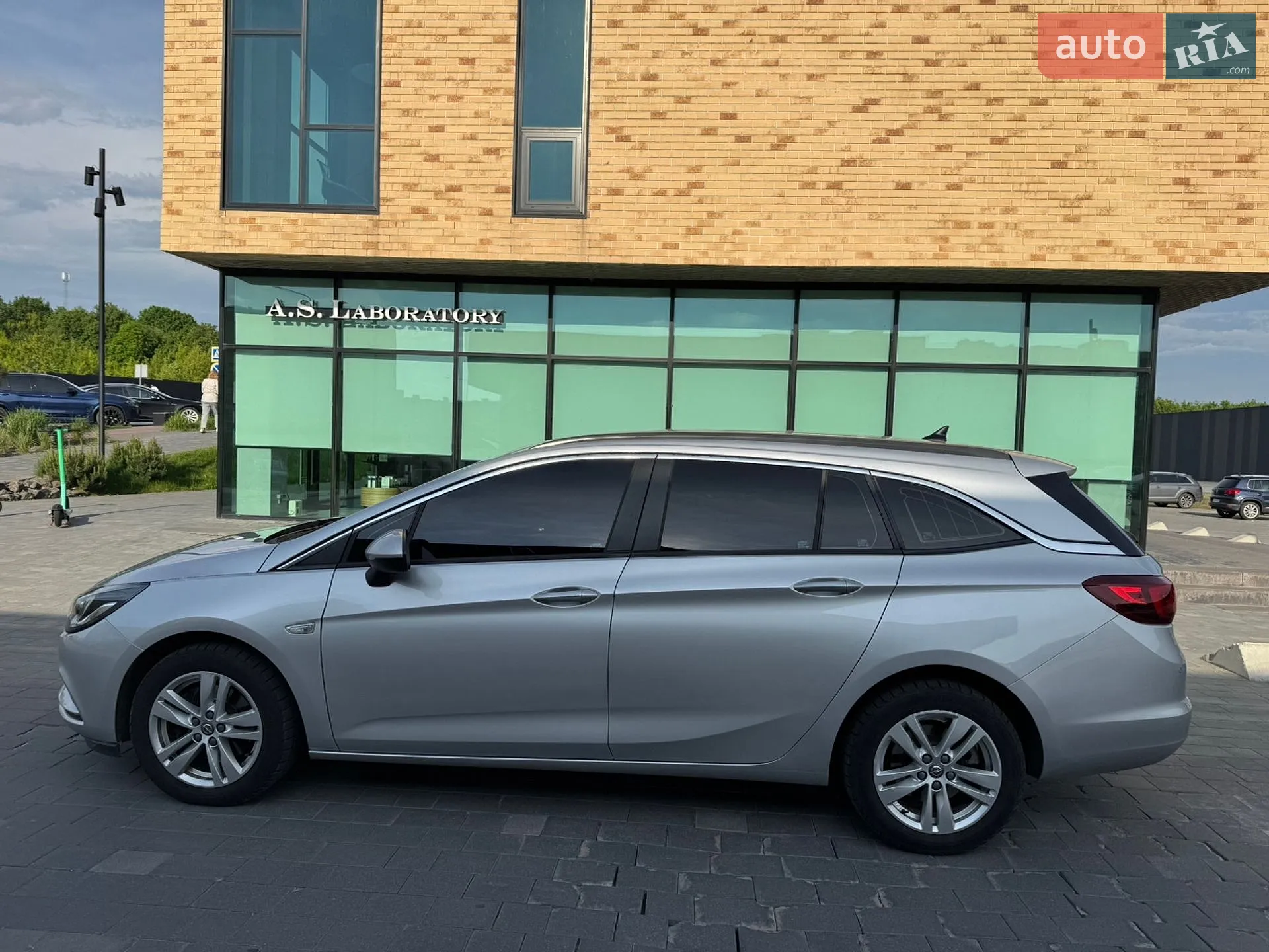 2019 Opel Astra - мініатюра 9