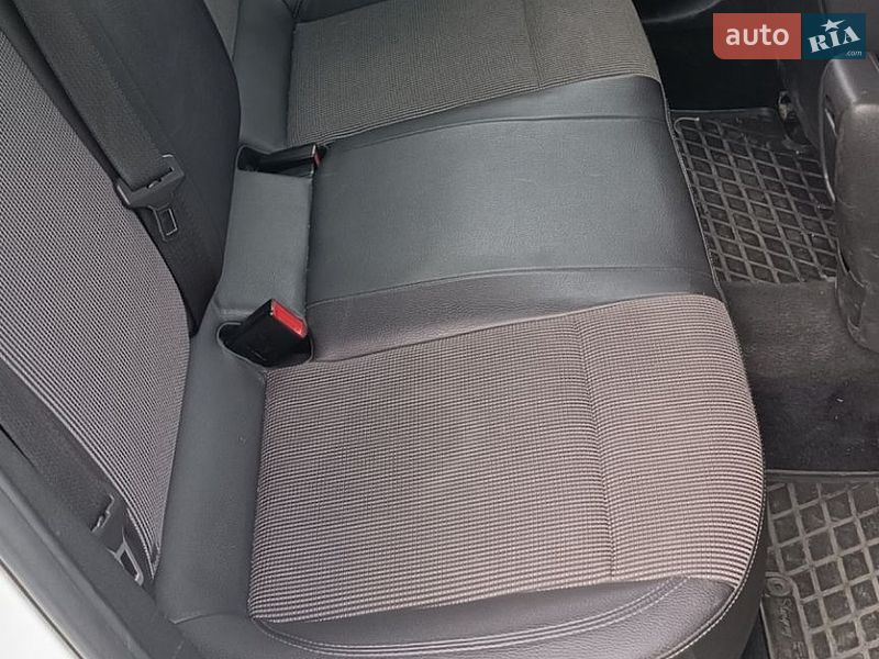 Хетчбек Opel Astra 2010 в Дрогобичі