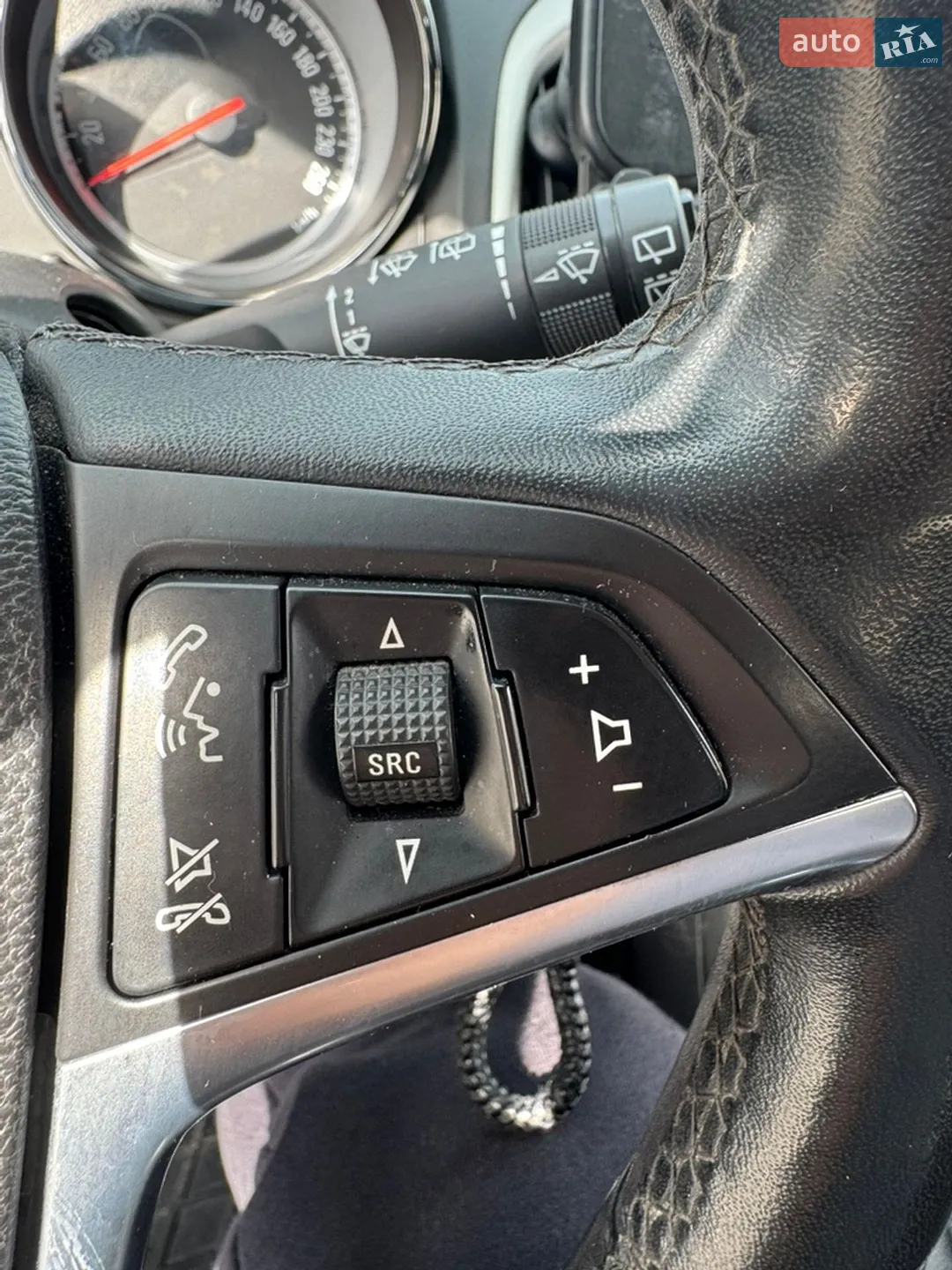 2011 Opel Astra - мініатюра 11