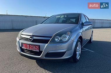 Хэтчбек Opel Astra 2005 в Киеве