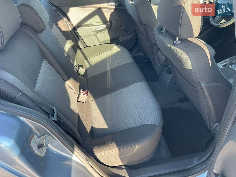 Хэтчбек Opel Astra 2005 в Киеве