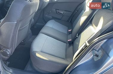 Хэтчбек Opel Astra 2005 в Киеве