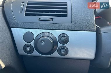Хэтчбек Opel Astra 2005 в Киеве